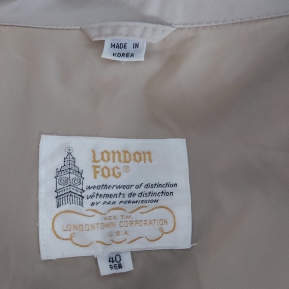 𝅺London Fog short trench coat size 40 - Picture 8 of 10